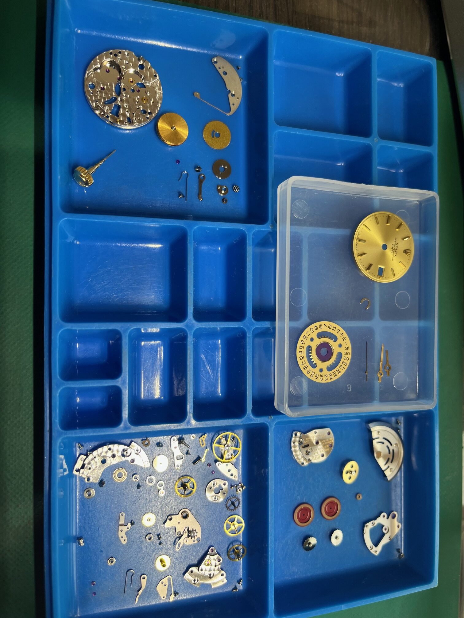 ロレックス オイスターパーペチュアルデイト シャンパーン コンビ レディース 自動巻 2135 オーバ－ホ－ル